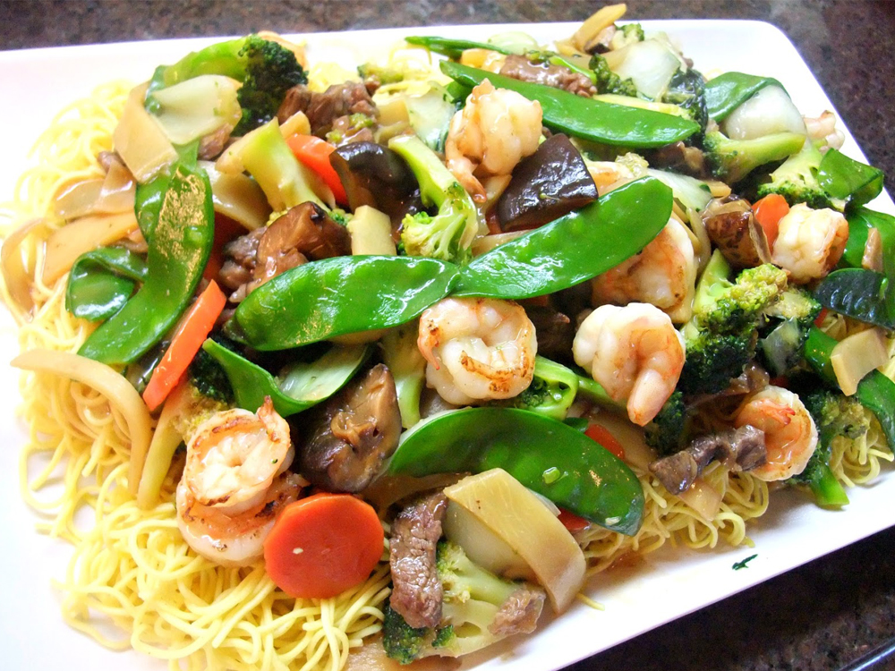 Combination chow mein